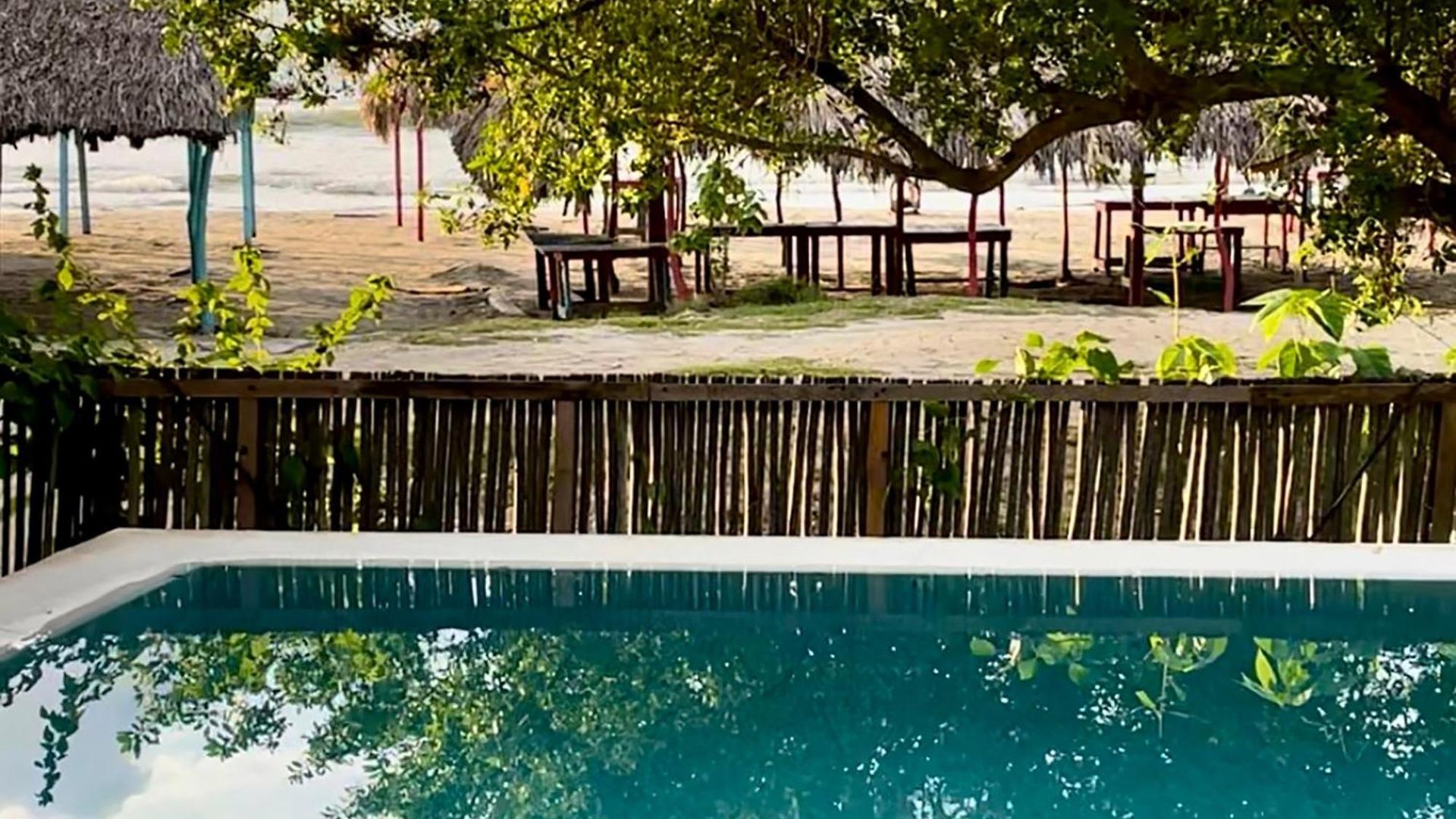 Hostal Muchosur Manzanillo Ctg