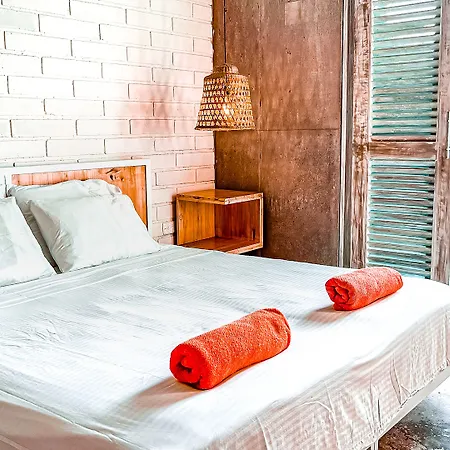 Hostal Muchosur Manzanillo Ctg