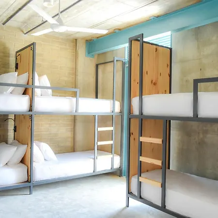 Muchosur Manzanillo Ctg Hostal *