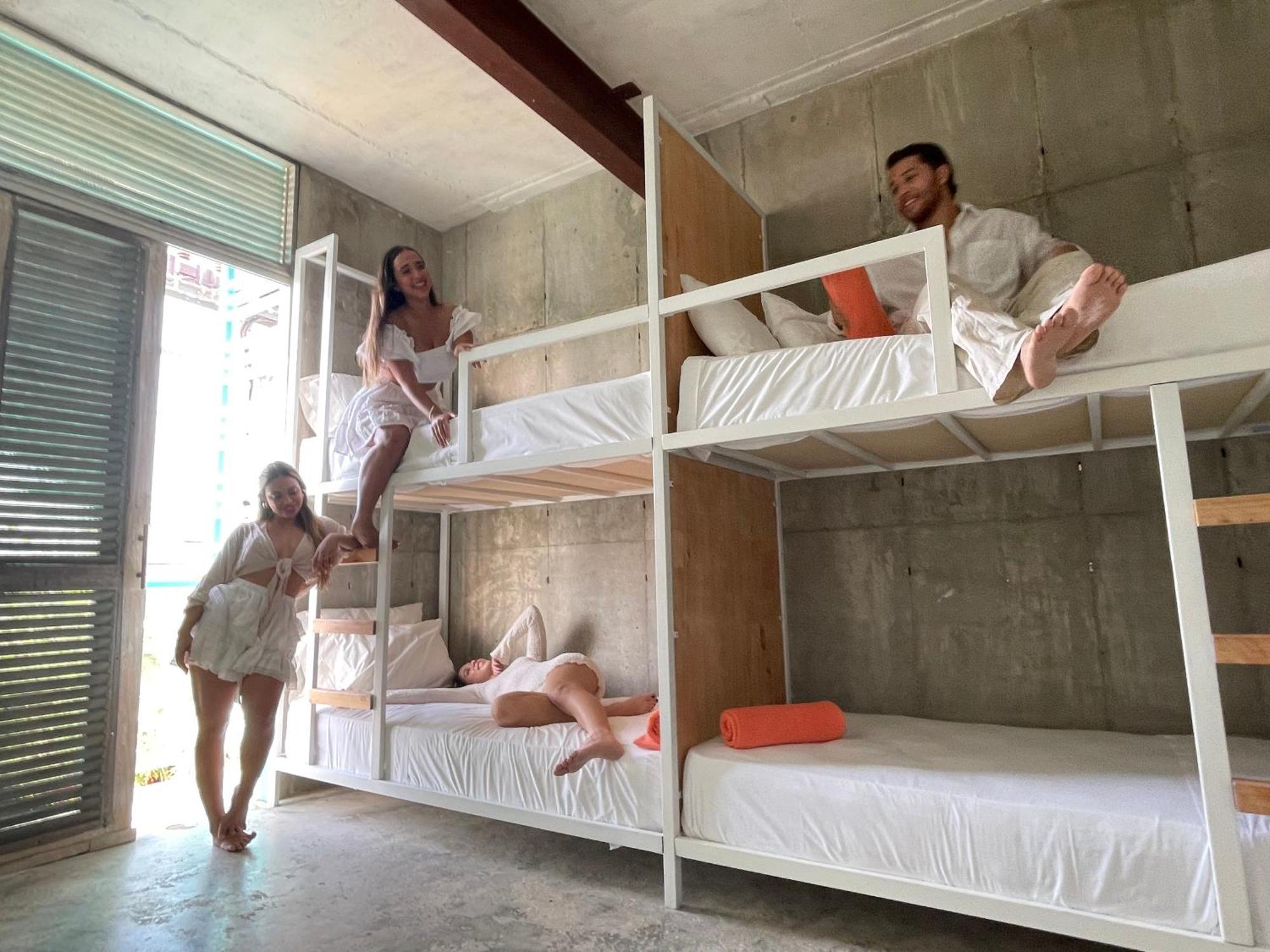 Hostel Muchosur Manzanillo Ctg